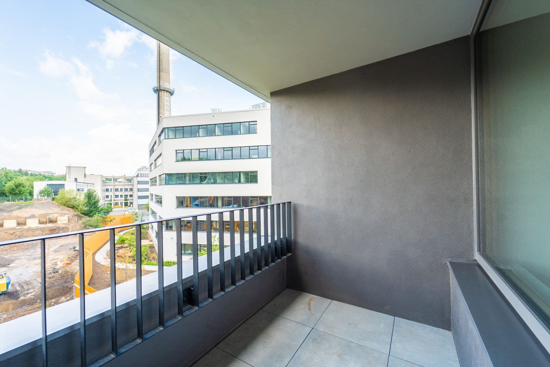 Prenájom bytu 2-izbový 59 m², U Komína, Praha, Praha Prenájom bytu 2-izbový 59 m², U Komína, Praha, Praha