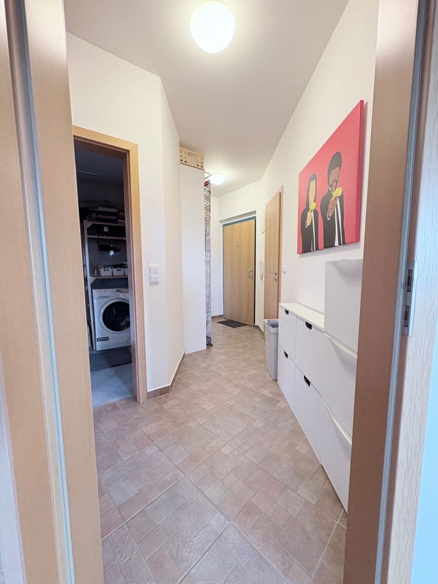 Prenájom bytu 2-izbový 61 m², Komořanská, Praha, Praha Prenájom bytu 2-izbový 61 m², Komořanská, Praha, Praha