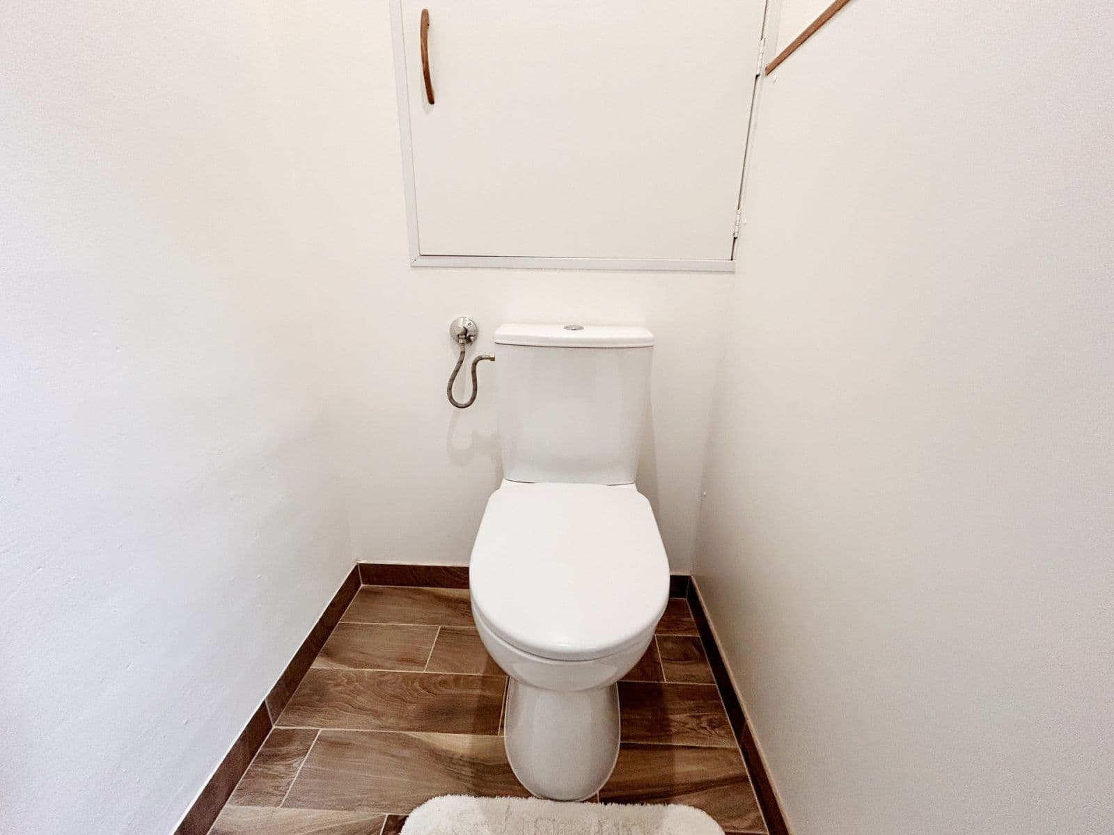 Prenájom bytu 2-izbový 56 m², Střimelická, Praha, Praha Prenájom bytu 2-izbový 56 m², Střimelická, Praha, Praha