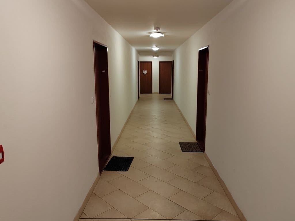 Prenájom bytu 2-izbový 56 m², Modenská, Praha, Praha Prenájom bytu 2-izbový 56 m², Modenská, Praha, Praha