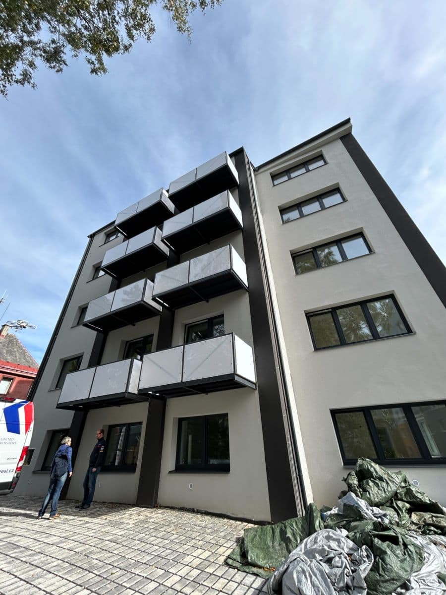 Prenájom bytu 2-izbový 40 m², Mládí, Jablonec nad Nisou, Liberecký kraj Prenájom bytu 2-izbový 40 m², Mládí, Jablonec nad Nisou, Liberecký kraj