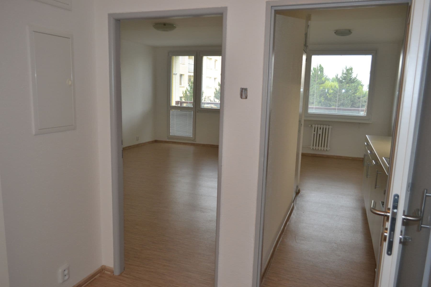 Prenájom bytu 3-izbový 80 m², Mezilesí, Praha, Praha Prenájom bytu 3-izbový 80 m², Mezilesí, Praha, Praha