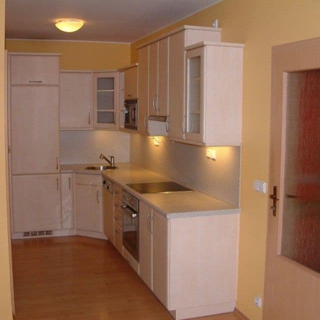 Predaj bytu 3-izbový 66 m², Okružní, Vestec, Středočeský kraj Predaj bytu 3-izbový 66 m², Okružní, Vestec, Středočeský kraj