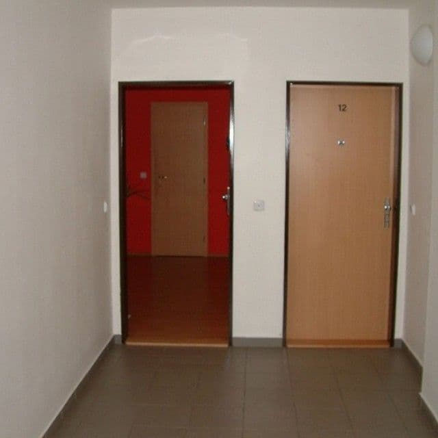 Predaj bytu 3-izbový 66 m², Okružní, Vestec, Středočeský kraj Predaj bytu 3-izbový 66 m², Okružní, Vestec, Středočeský kraj