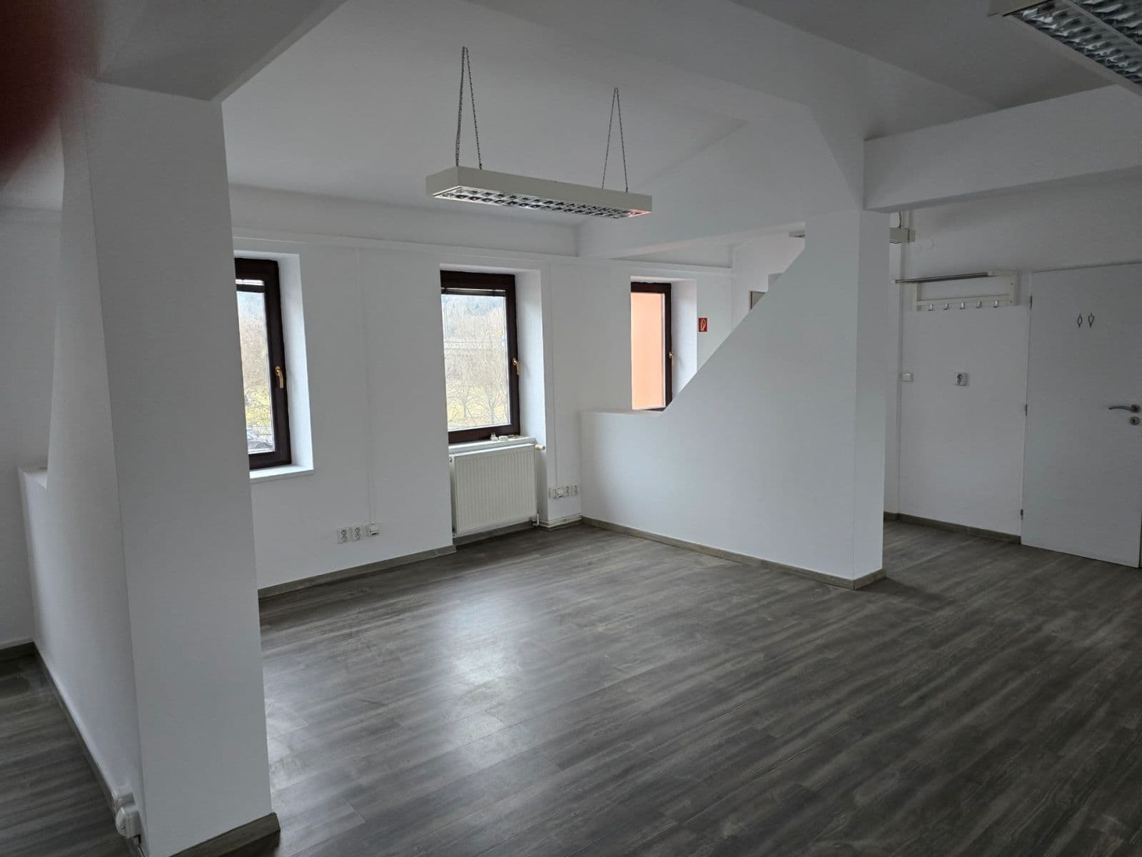 Prenájom kancelárie 110 m², Čerčanská, Praha, Praha Prenájom kancelárie 110 m², Čerčanská, Praha, Praha