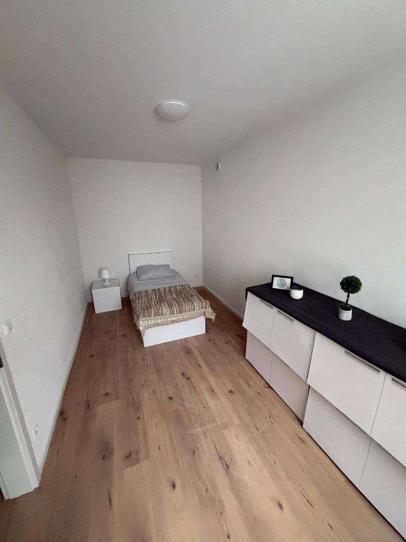 Predaj bytu 4-izbový 103 m², Weinstraße 102, Edenkoben, Porýnie-Falcko Predaj bytu 4-izbový 103 m², Weinstraße 102, Edenkoben, Porýnie-Falcko