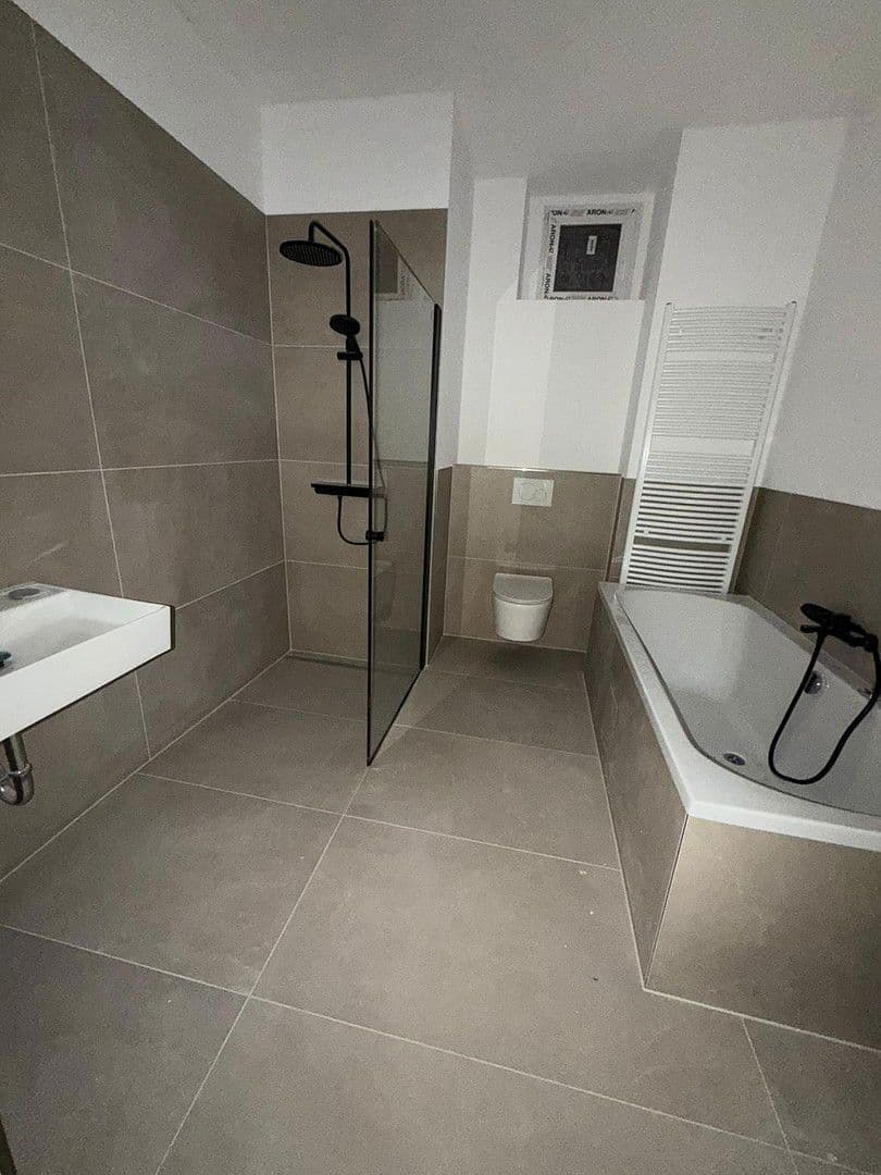 Predaj bytu 4-izbový 103 m², Weinstraße 102, Edenkoben, Porýnie-Falcko Predaj bytu 4-izbový 103 m², Weinstraße 102, Edenkoben, Porýnie-Falcko