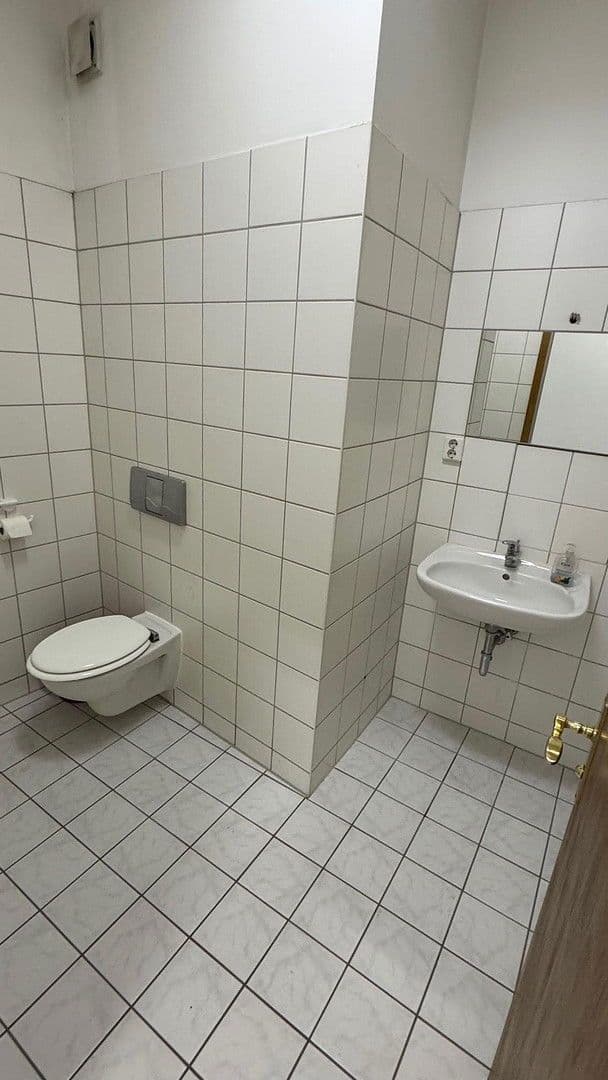 Prenájom kancelárie 52 m², Bernauer Straße 71, Oranienburg, Brandenbursko Prenájom kancelárie 52 m², Bernauer Straße 71, Oranienburg, Brandenbursko