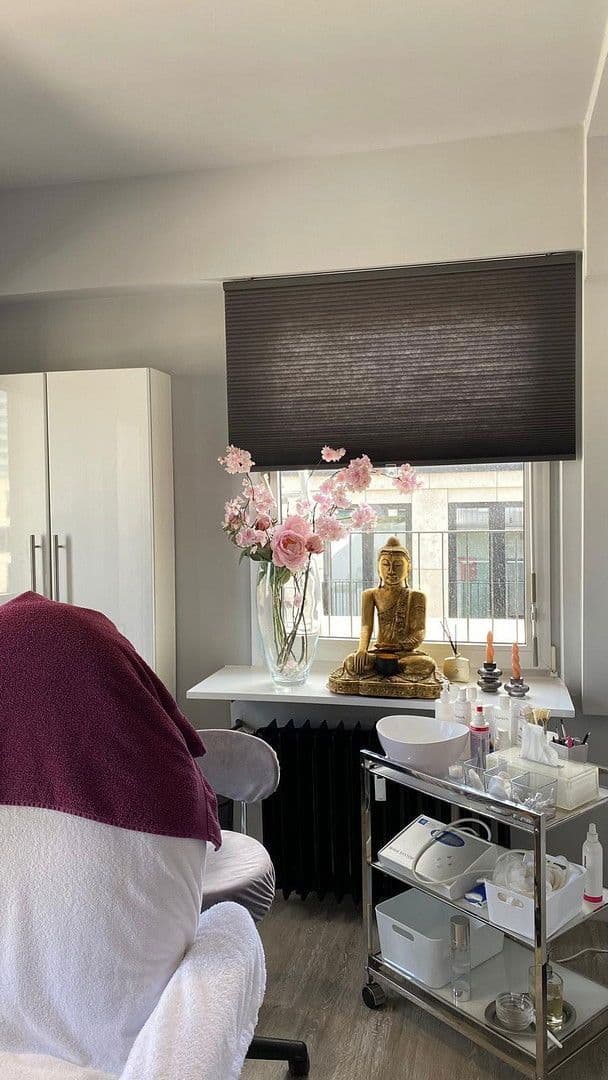 Prenájom kancelárie 115 m², Schadowstrasse 74, Düsseldorf, Severné Porýnie - Westfálsko Prenájom kancelárie 115 m², Schadowstrasse 74, Düsseldorf, Severné Porýnie - Westfálsko