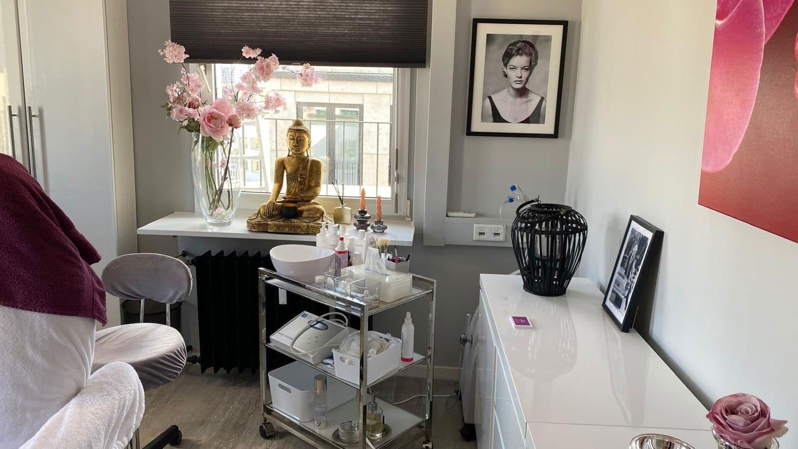 Prenájom kancelárie 115 m², Schadowstrasse 74, Düsseldorf, Severné Porýnie - Westfálsko Prenájom kancelárie 115 m², Schadowstrasse 74, Düsseldorf, Severné Porýnie - Westfálsko