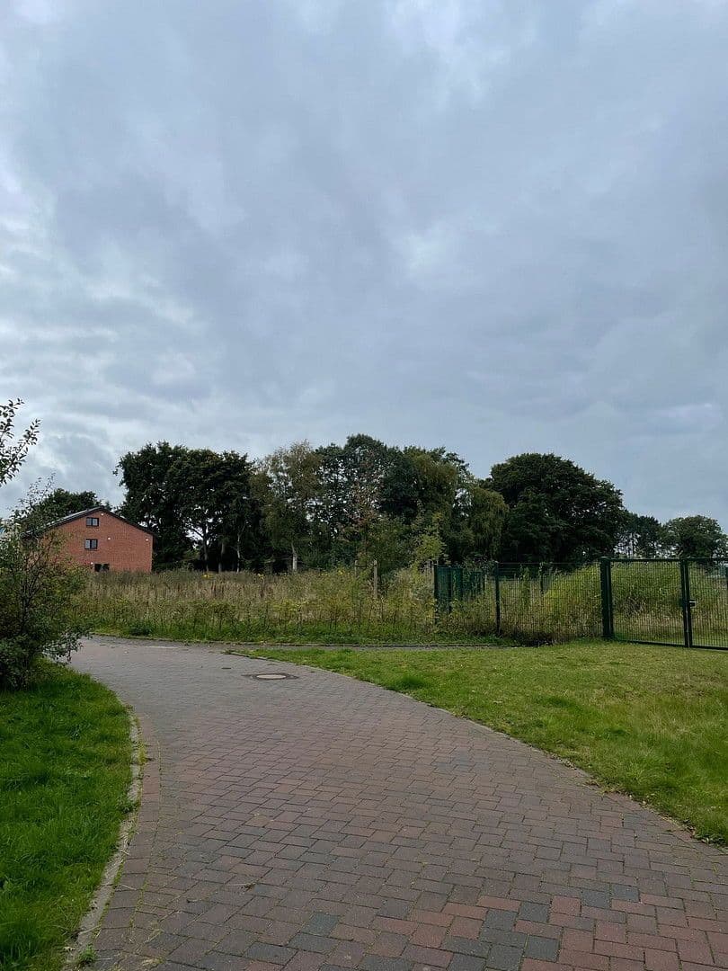 Prenájom domu 116 m², pozemek 300 m², Neumünster, Šlezvicko-Holštajnsko Prenájom domu 116 m², pozemek 300 m², Neumünster, Šlezvicko-Holštajnsko