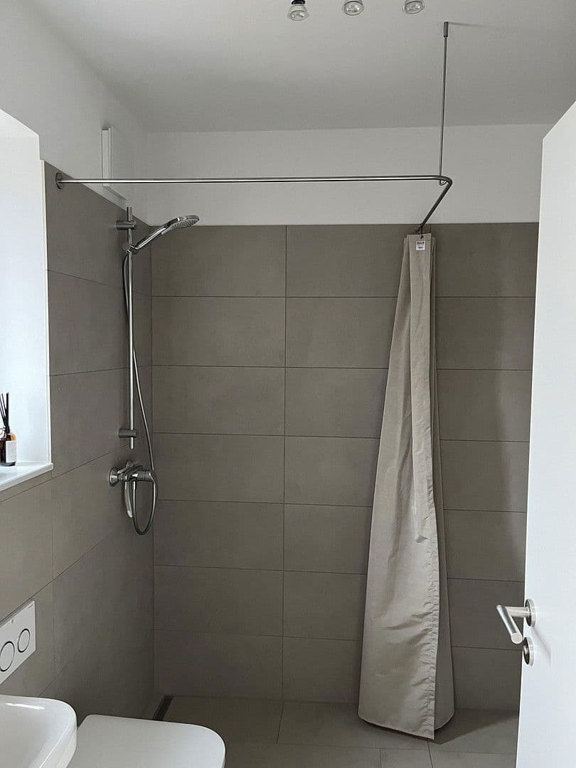 Prenájom domu 116 m², pozemek 300 m², Neumünster, Šlezvicko-Holštajnsko Prenájom domu 116 m², pozemek 300 m², Neumünster, Šlezvicko-Holštajnsko