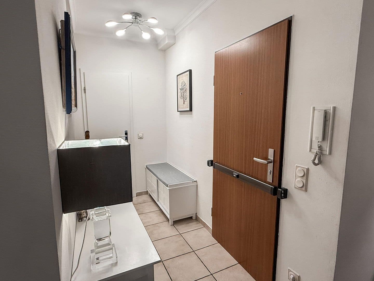 Predaj bytu 3-izbový 117 m², Düsseldorf, Severné Porýnie - Westfálsko Predaj bytu 3-izbový 117 m², Düsseldorf, Severné Porýnie - Westfálsko