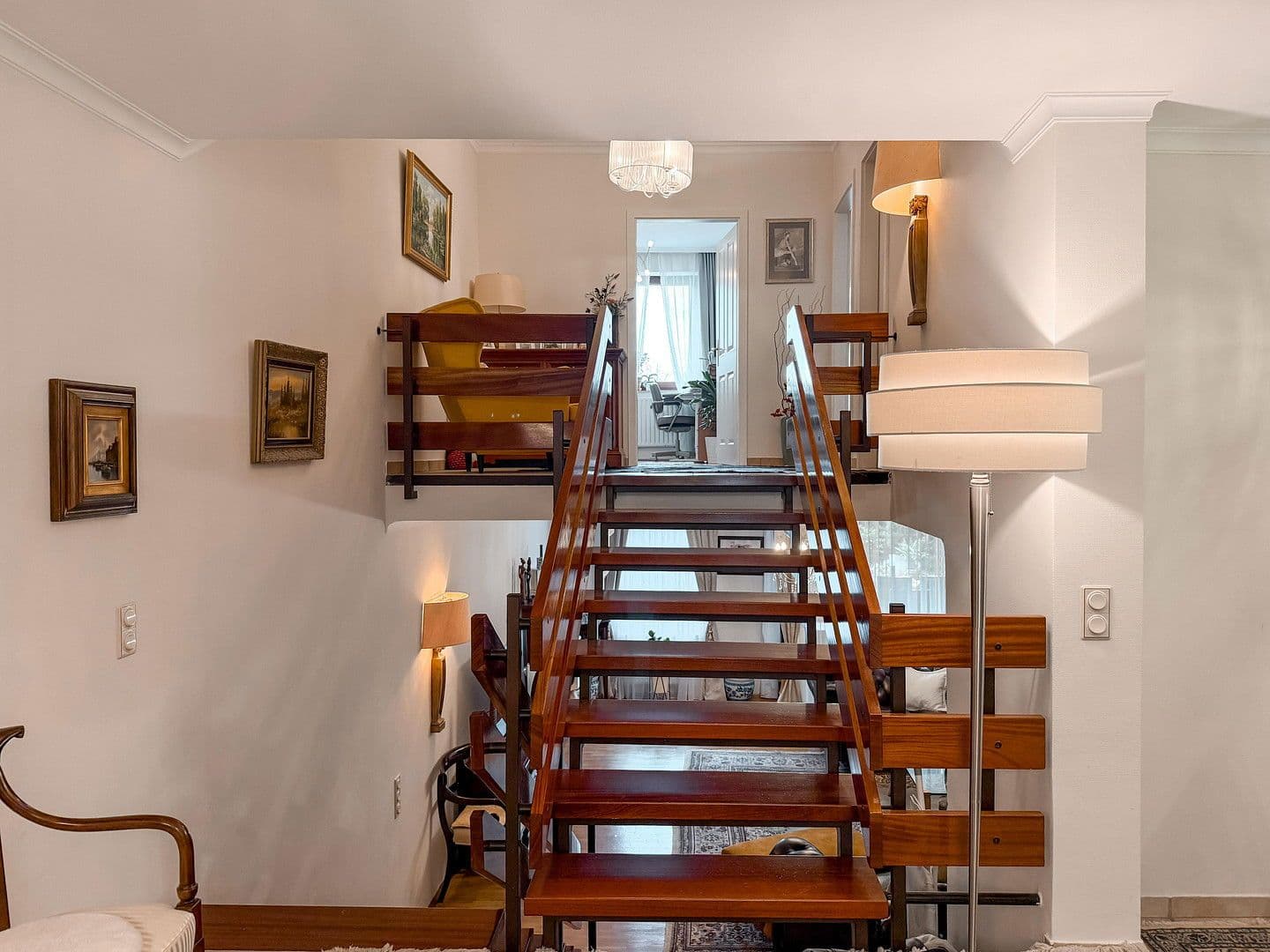 Predaj bytu 3-izbový 117 m², Düsseldorf, Severné Porýnie - Westfálsko Predaj bytu 3-izbový 117 m², Düsseldorf, Severné Porýnie - Westfálsko