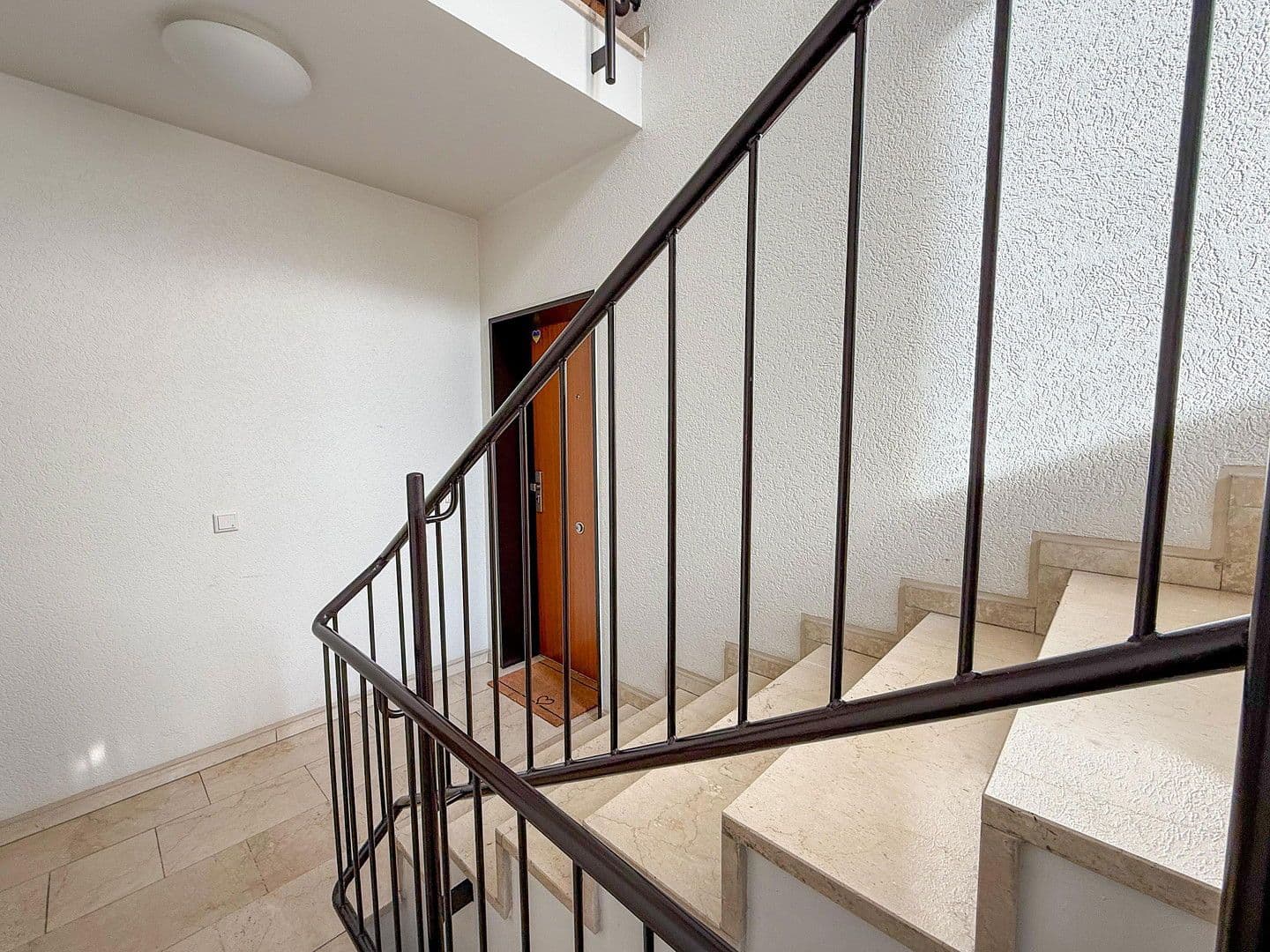 Predaj bytu 3-izbový 117 m², Düsseldorf, Severné Porýnie - Westfálsko Predaj bytu 3-izbový 117 m², Düsseldorf, Severné Porýnie - Westfálsko