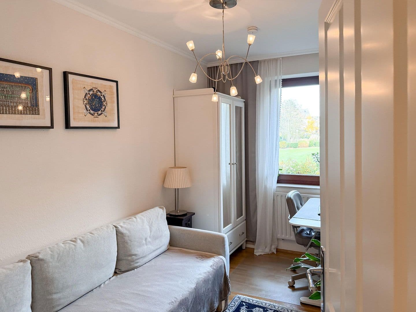 Predaj bytu 3-izbový 117 m², Düsseldorf, Severné Porýnie - Westfálsko Predaj bytu 3-izbový 117 m², Düsseldorf, Severné Porýnie - Westfálsko