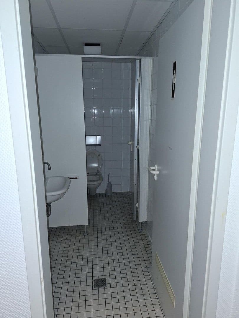 Prenájom kancelárie 344 m², Am Schloßplatz 2, Sankt Wendel, Sársko Prenájom kancelárie 344 m², Am Schloßplatz 2, Sankt Wendel, Sársko