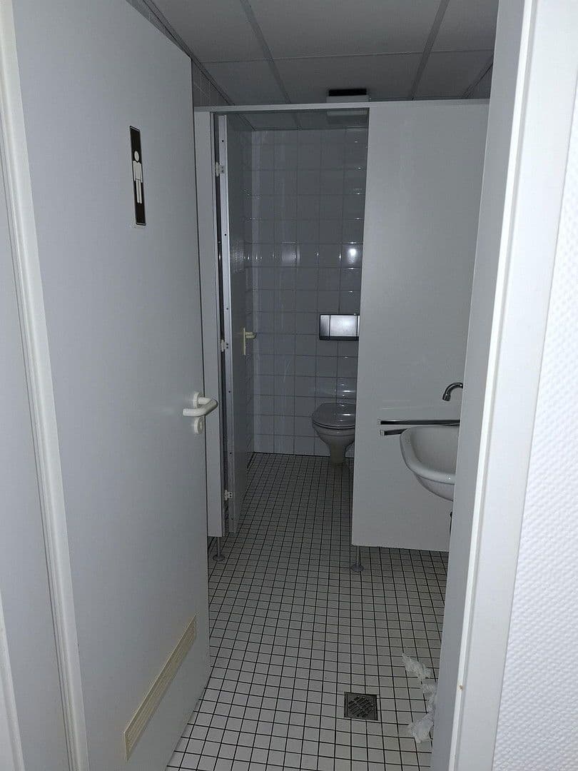 Prenájom kancelárie 344 m², Am Schloßplatz 2, Sankt Wendel, Sársko Prenájom kancelárie 344 m², Am Schloßplatz 2, Sankt Wendel, Sársko