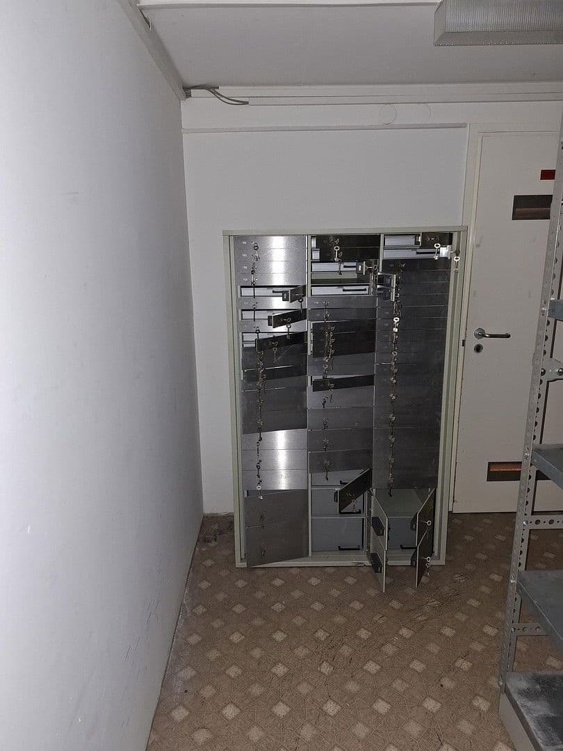 Prenájom kancelárie 344 m², Am Schloßplatz 2, Sankt Wendel, Sársko Prenájom kancelárie 344 m², Am Schloßplatz 2, Sankt Wendel, Sársko