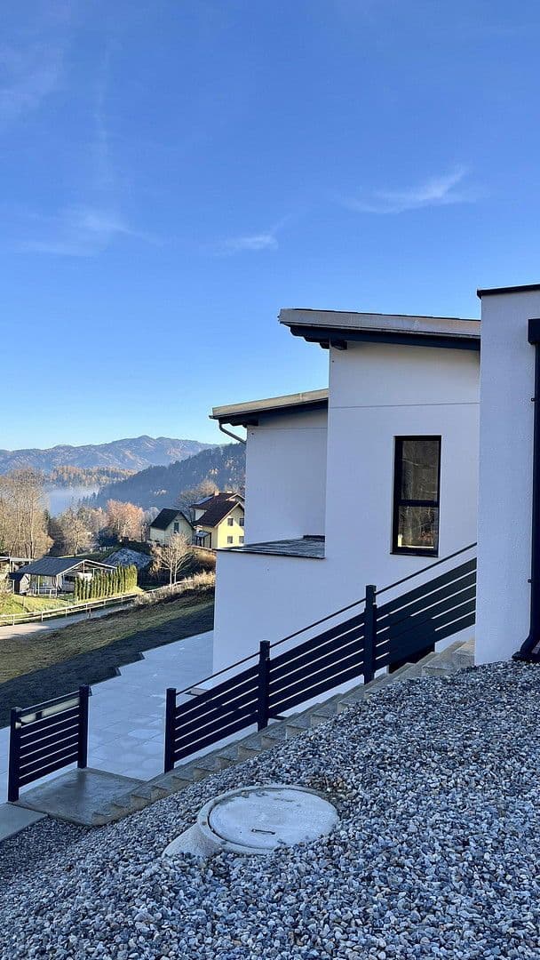 Predaj domu 178 m², pozemek 632 m², Am Panzergrabenbach 12a, Kapfenberg, Štajersko Predaj domu 178 m², pozemek 632 m², Am Panzergrabenbach 12a, Kapfenberg, Štajersko