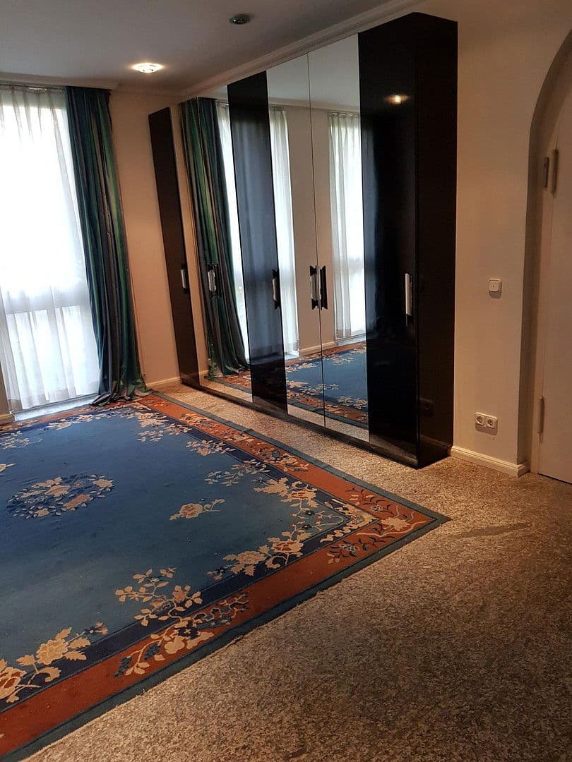 Prenájom domu 344 m², pozemek 970 m², Berlin-Grunewald, Berlín Prenájom domu 344 m², pozemek 970 m², Berlin-Grunewald, Berlín