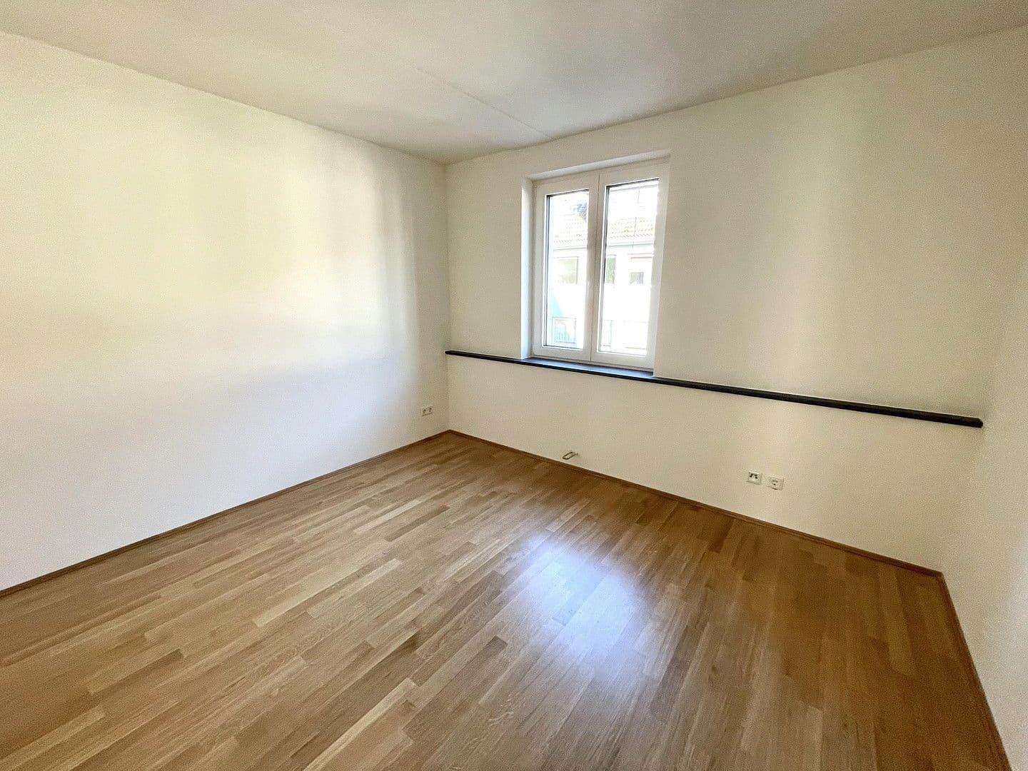 Predaj bytu 3-izbový 76 m², Düsseldorf, Severné Porýnie - Westfálsko Predaj bytu 3-izbový 76 m², Düsseldorf, Severné Porýnie - Westfálsko