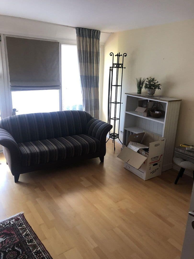 Prenájom domu 95 m², pozemek 180 m², Flensburg, Šlezvicko-Holštajnsko Prenájom domu 95 m², pozemek 180 m², Flensburg, Šlezvicko-Holštajnsko