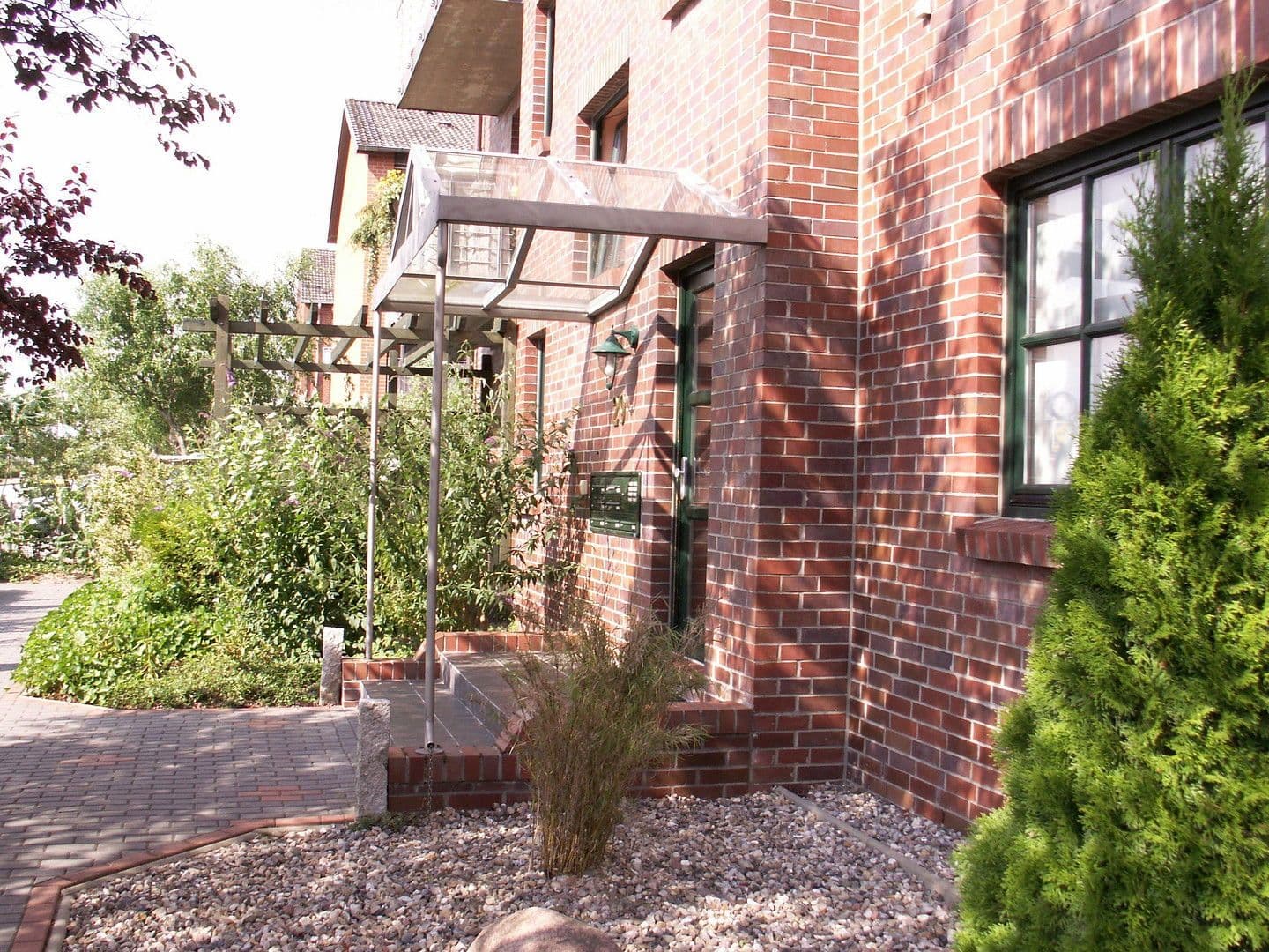 Predaj domu 1.299 m², pozemek 1.885 m², Henstedt-Ulzburg, Šlezvicko-Holštajnsko Predaj domu 1.299 m², pozemek 1.885 m², Henstedt-Ulzburg, Šlezvicko-Holštajnsko