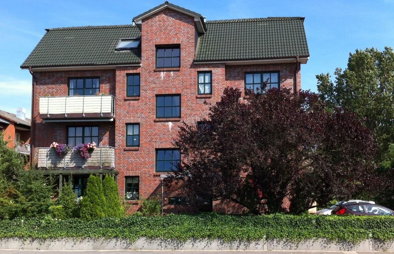 Predaj domu 1.299 m², pozemek 1.885 m², Henstedt-Ulzburg, Šlezvicko-Holštajnsko Predaj domu 1.299 m², pozemek 1.885 m², Henstedt-Ulzburg, Šlezvicko-Holštajnsko