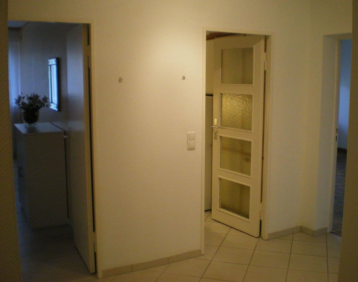 Predaj bytu 2-izbový 68 m², Angerburger Allee, Berlin, Berlín Predaj bytu 2-izbový 68 m², Angerburger Allee, Berlin, Berlín