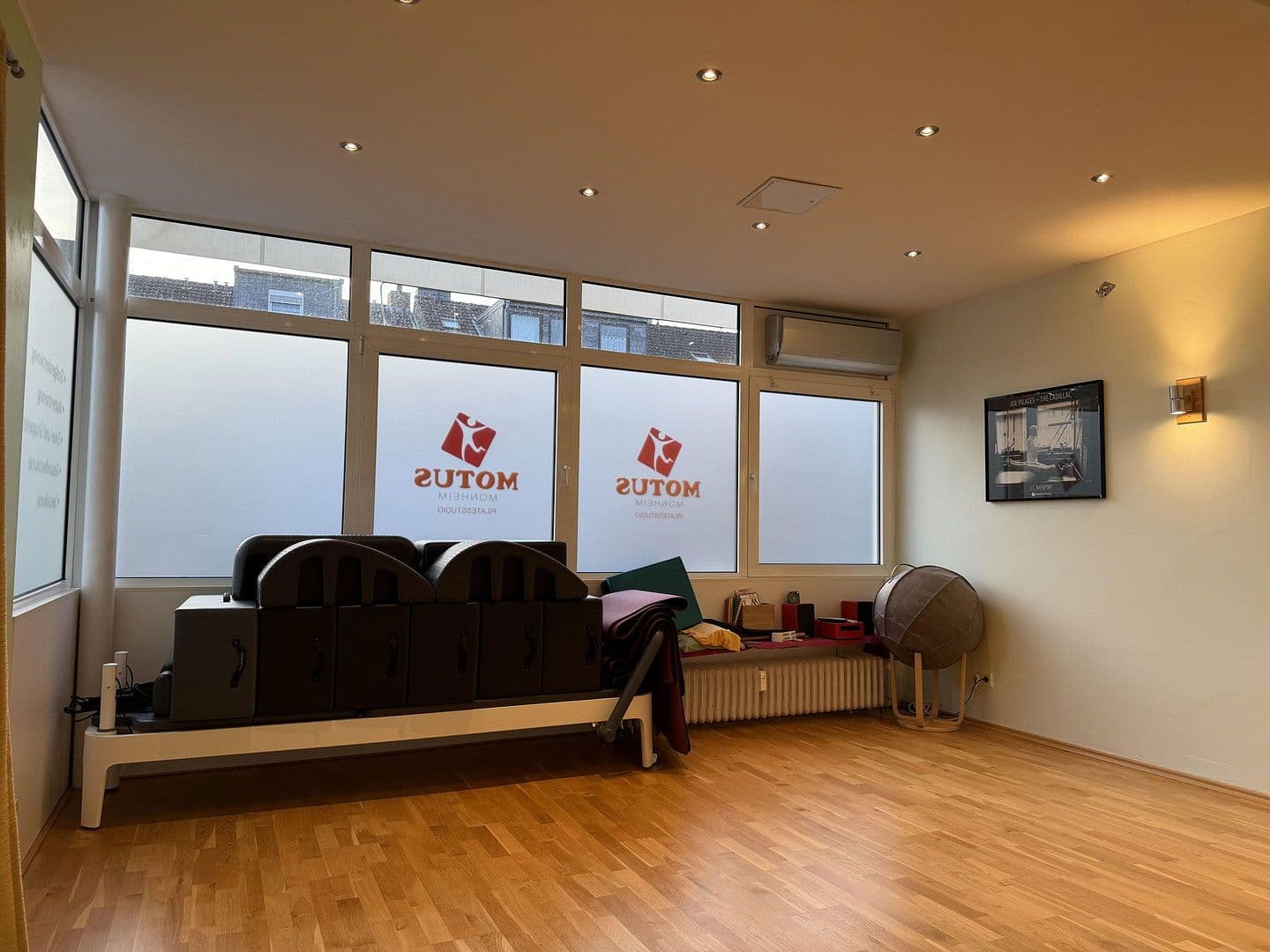 Prenájom kancelárie 129 m², Königsbergerstr. 24, Monheim am Rhein, Severné Porýnie - Westfálsko Prenájom kancelárie 129 m², Königsbergerstr. 24, Monheim am Rhein, Severné Porýnie - Westfálsko