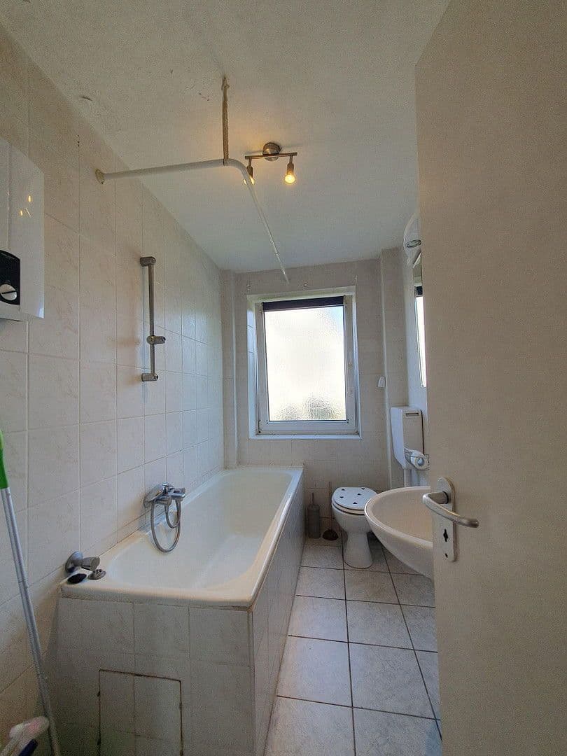 Prenájom bytu 2-izbový 57 m², Hirschstr. 3, Vöhringen, Bavorsko Prenájom bytu 2-izbový 57 m², Hirschstr. 3, Vöhringen, Bavorsko