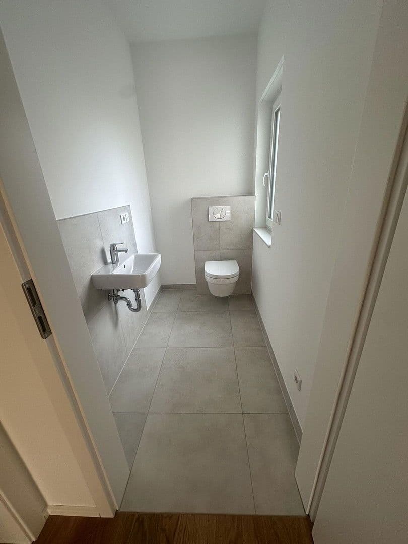 Predaj domu 159 m², pozemek 200 m², Hartenbrakenstrasse 28, Hannover, Dolné Sasko Predaj domu 159 m², pozemek 200 m², Hartenbrakenstrasse 28, Hannover, Dolné Sasko