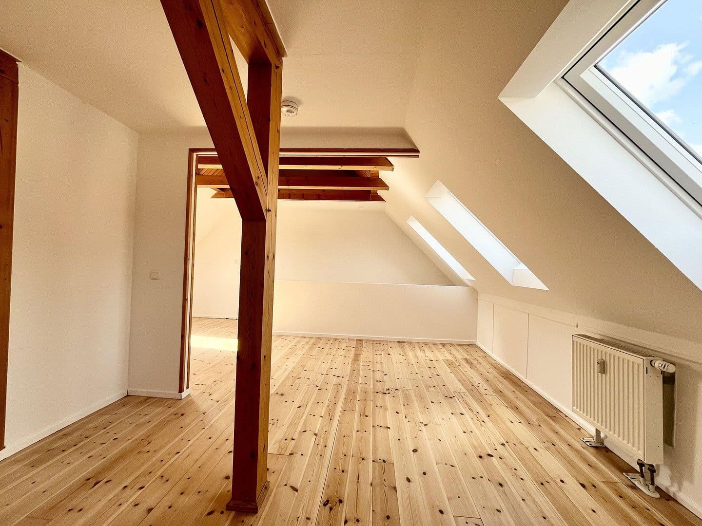 Prenájom bytu 4-izbový 82 m², Bad Belzig, Brandenbursko Prenájom bytu 4-izbový 82 m², Bad Belzig, Brandenbursko