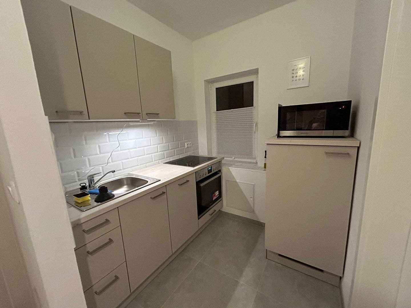 Prenájom bytu 4-izbový 82 m², Bad Belzig, Brandenbursko Prenájom bytu 4-izbový 82 m², Bad Belzig, Brandenbursko