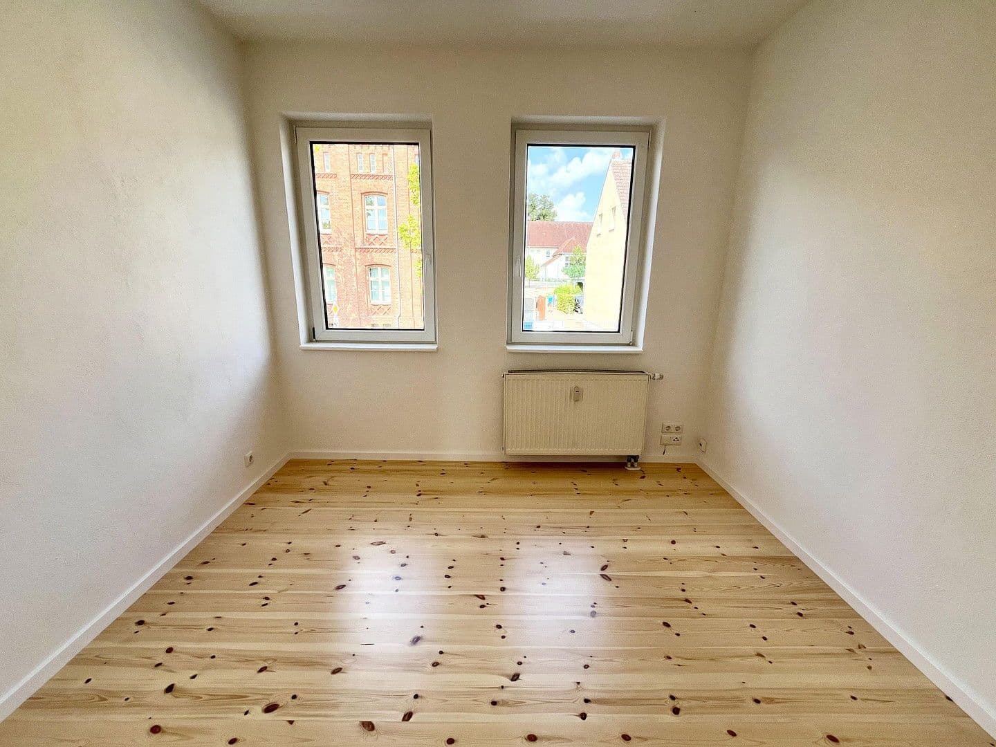 Prenájom bytu 4-izbový 82 m², Bad Belzig, Brandenbursko Prenájom bytu 4-izbový 82 m², Bad Belzig, Brandenbursko