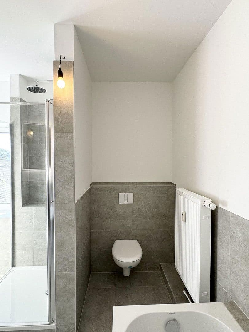 Prenájom bytu 4-izbový 82 m², Bad Belzig, Brandenbursko Prenájom bytu 4-izbový 82 m², Bad Belzig, Brandenbursko