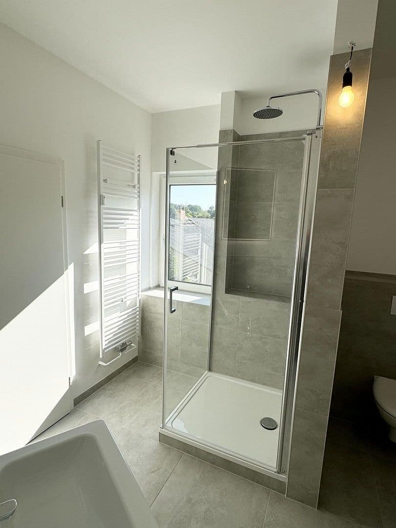 Prenájom bytu 4-izbový 82 m², Bad Belzig, Brandenbursko Prenájom bytu 4-izbový 82 m², Bad Belzig, Brandenbursko