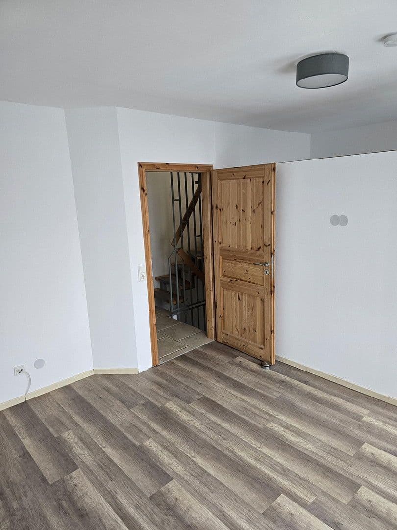 Prenájom domu 120 m², pozemek 237 m², Schmalenhofer Str., 27 A, Velbert, Severné Porýnie - Westfálsko Prenájom domu 120 m², pozemek 237 m², Schmalenhofer Str., 27 A, Velbert, Severné Porýnie - Westfálsko