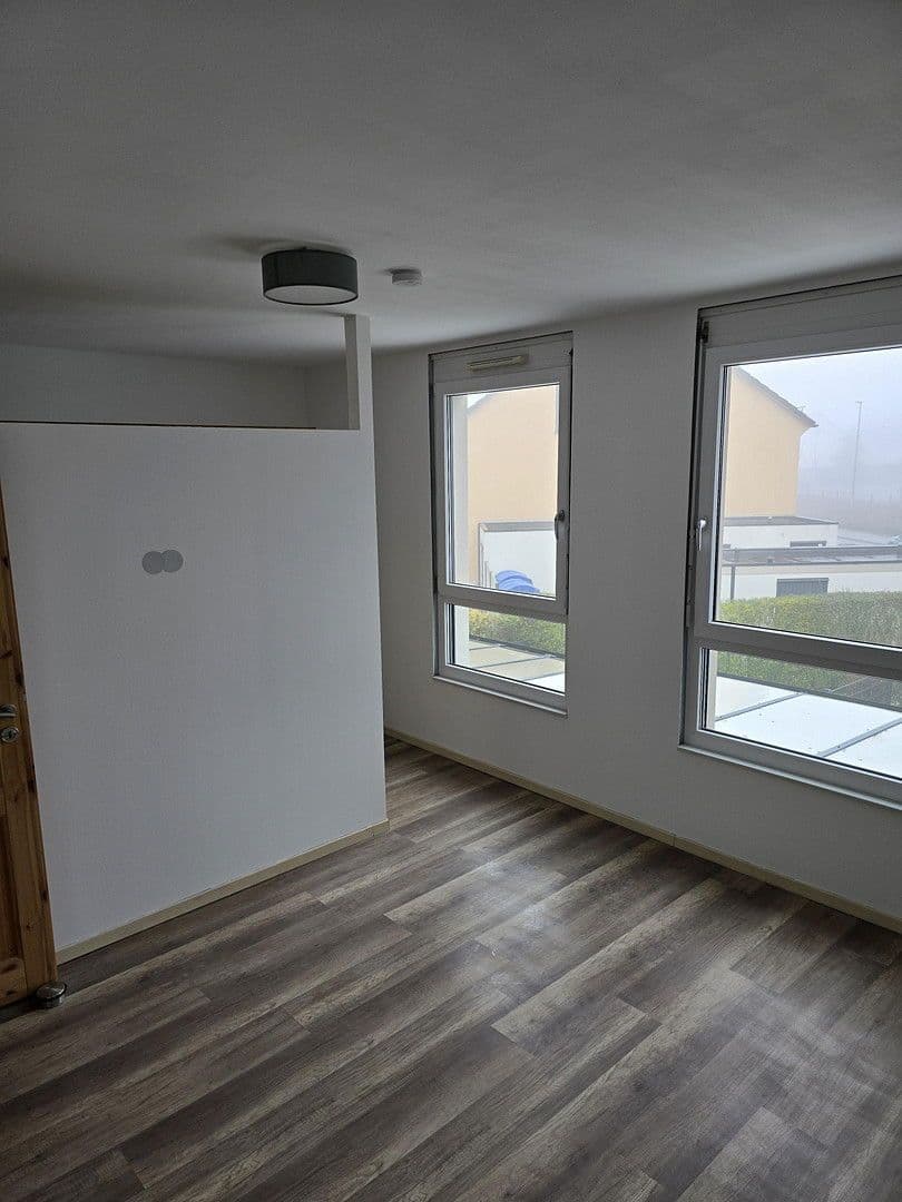 Prenájom domu 120 m², pozemek 237 m², Schmalenhofer Str., 27 A, Velbert, Severné Porýnie - Westfálsko Prenájom domu 120 m², pozemek 237 m², Schmalenhofer Str., 27 A, Velbert, Severné Porýnie - Westfálsko