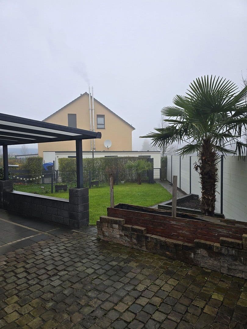 Prenájom domu 120 m², pozemek 237 m², Schmalenhofer Str., 27 A, Velbert, Severné Porýnie - Westfálsko Prenájom domu 120 m², pozemek 237 m², Schmalenhofer Str., 27 A, Velbert, Severné Porýnie - Westfálsko