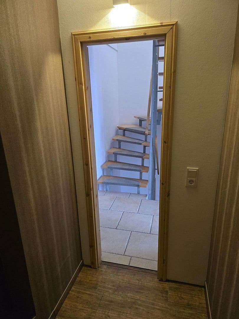 Prenájom domu 120 m², pozemek 237 m², Schmalenhofer Str., 27 A, Velbert, Severné Porýnie - Westfálsko Prenájom domu 120 m², pozemek 237 m², Schmalenhofer Str., 27 A, Velbert, Severné Porýnie - Westfálsko