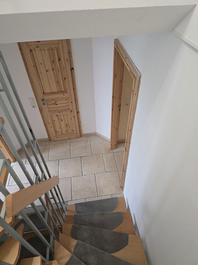 Prenájom domu 120 m², pozemek 237 m², Schmalenhofer Str., 27 A, Velbert, Severné Porýnie - Westfálsko Prenájom domu 120 m², pozemek 237 m², Schmalenhofer Str., 27 A, Velbert, Severné Porýnie - Westfálsko