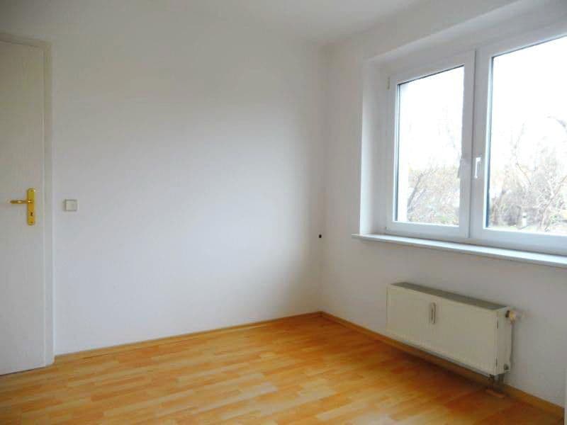 Prenájom bytu 5-izbový 105 m², Bennewitz, Sasko Prenájom bytu 5-izbový 105 m², Bennewitz, Sasko