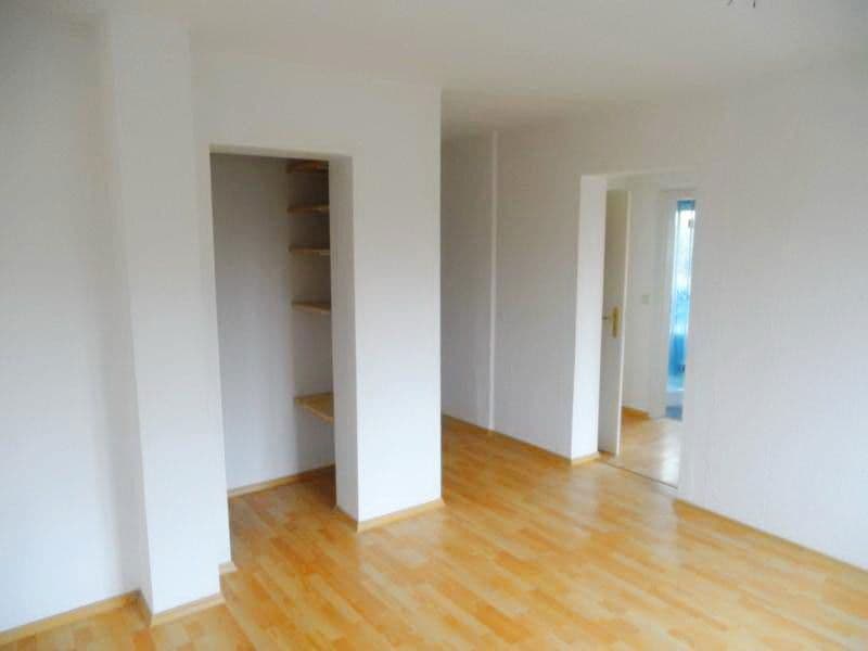 Prenájom bytu 5-izbový 105 m², Bennewitz, Sasko Prenájom bytu 5-izbový 105 m², Bennewitz, Sasko