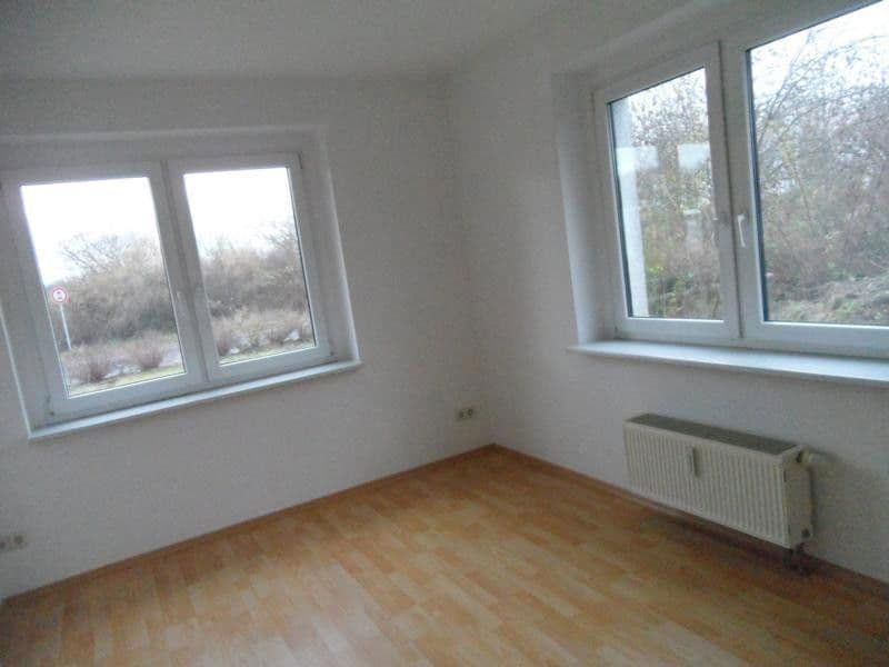 Prenájom bytu 5-izbový 105 m², Bennewitz, Sasko Prenájom bytu 5-izbový 105 m², Bennewitz, Sasko