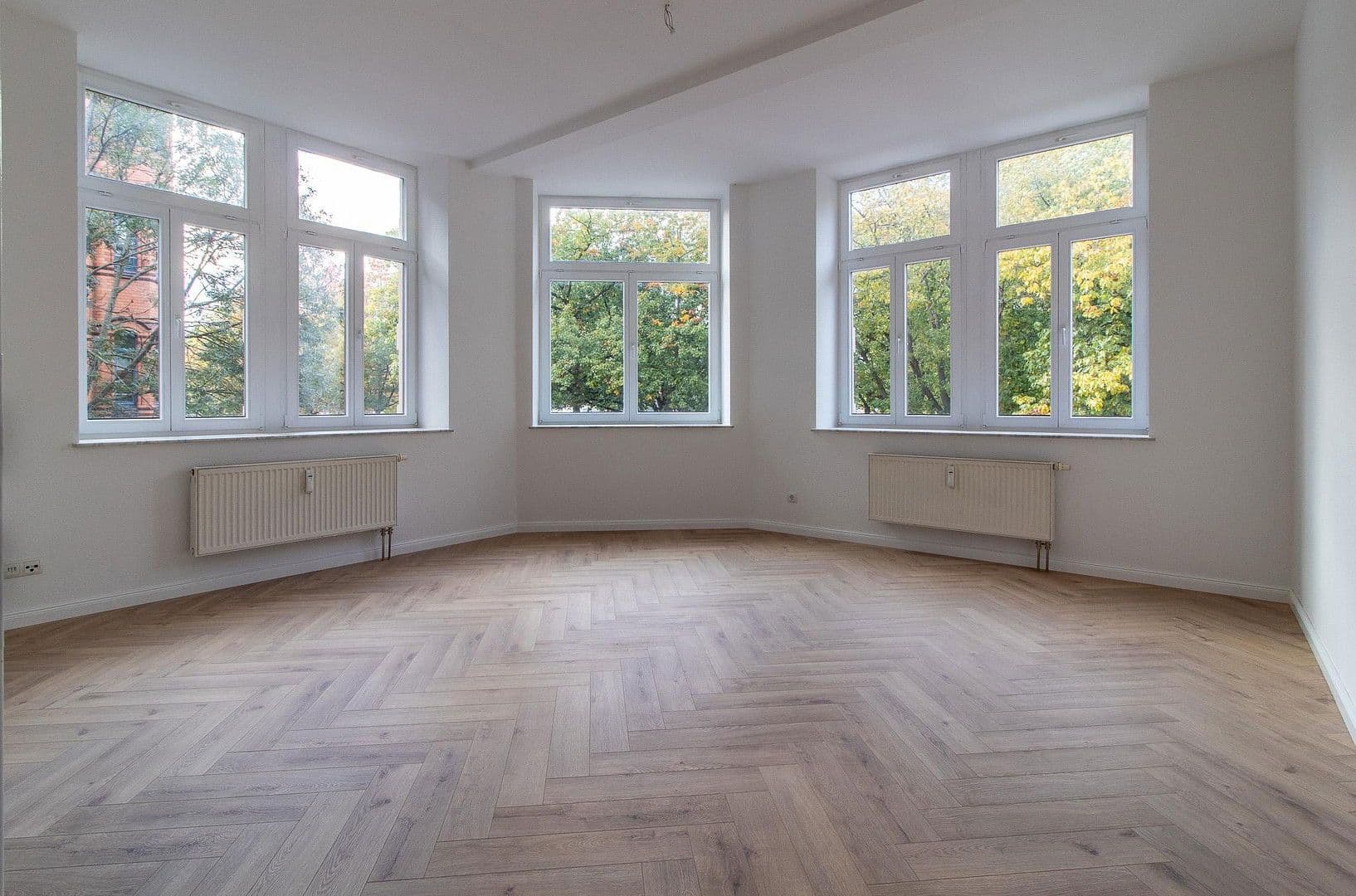 Prenájom bytu 2-izbový 60 m², Osterweihstraße 18, Zwickau, Sasko Prenájom bytu 2-izbový 60 m², Osterweihstraße 18, Zwickau, Sasko