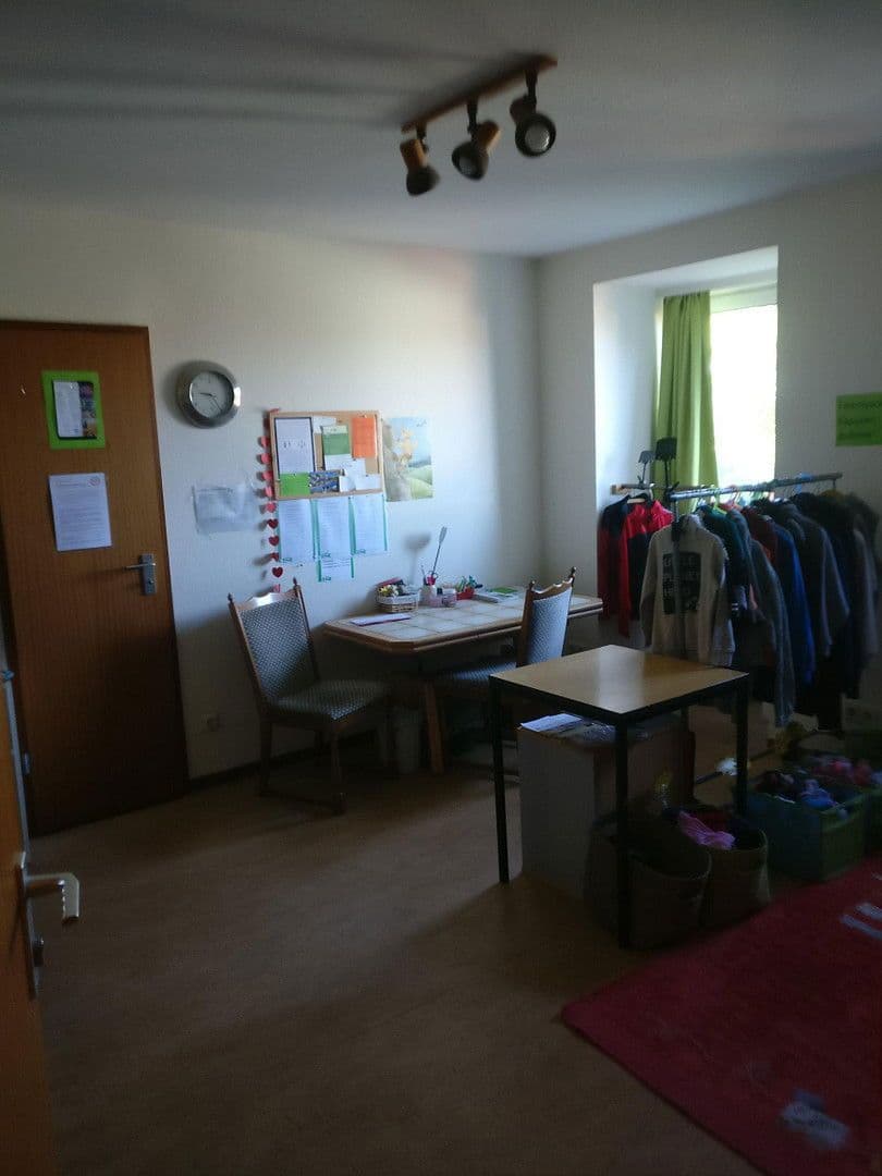 Predaj domu 260 m², pozemek 1.101 m², Bosteler Weg 11A, Celle, Dolné Sasko Predaj domu 260 m², pozemek 1.101 m², Bosteler Weg 11A, Celle, Dolné Sasko