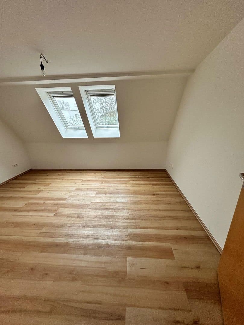 Predaj bytu 2-izbový 56 m², Berlin, Berlín Predaj bytu 2-izbový 56 m², Berlin, Berlín