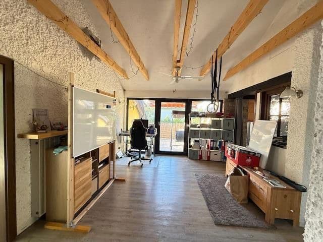 Predaj domu 201 m², pozemek 1.430 m², Michelau in Oberfranken, Bavorsko Predaj domu 201 m², pozemek 1.430 m², Michelau in Oberfranken, Bavorsko